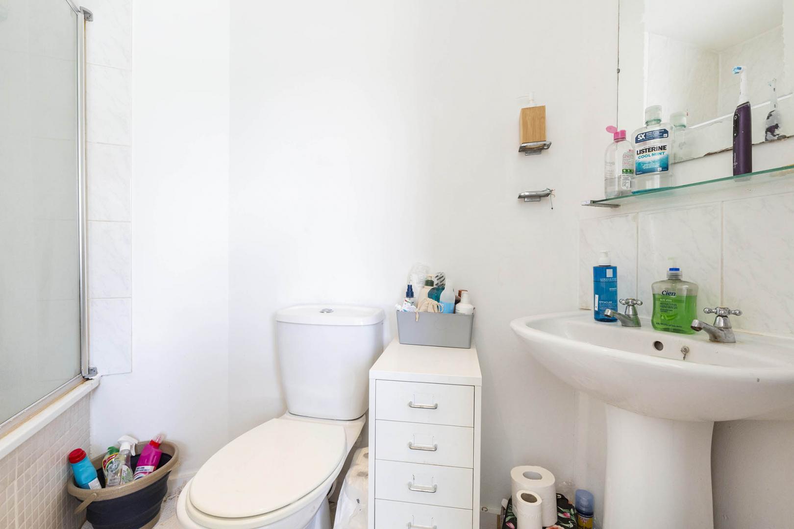 Modern Apartment Fawley Road , West Hampstead